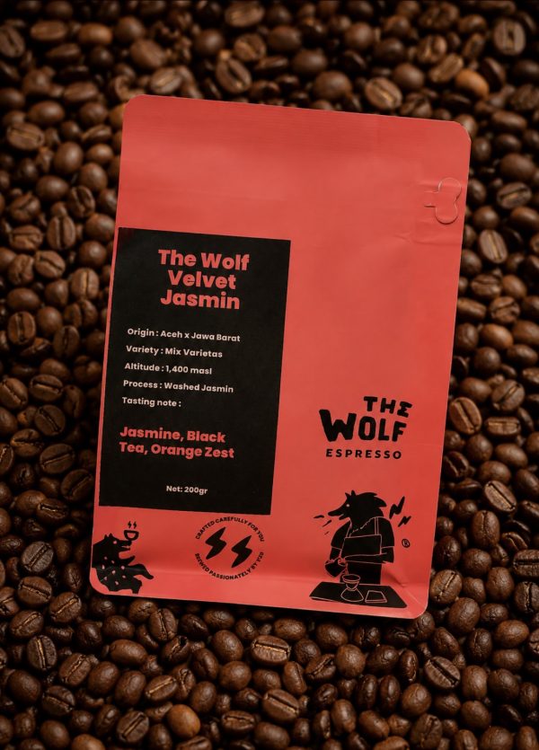 The Wolf Velvet Jasmin